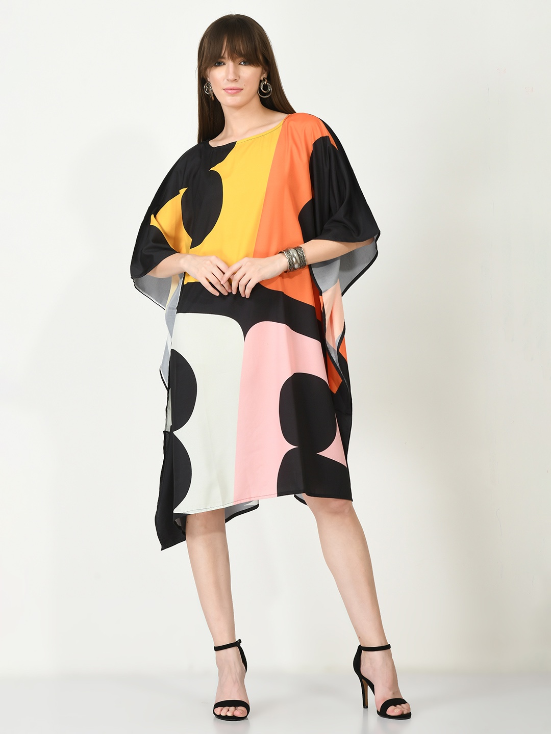 

Navvi Women Printed Batwing Sleeves Kaftan Dress, Black