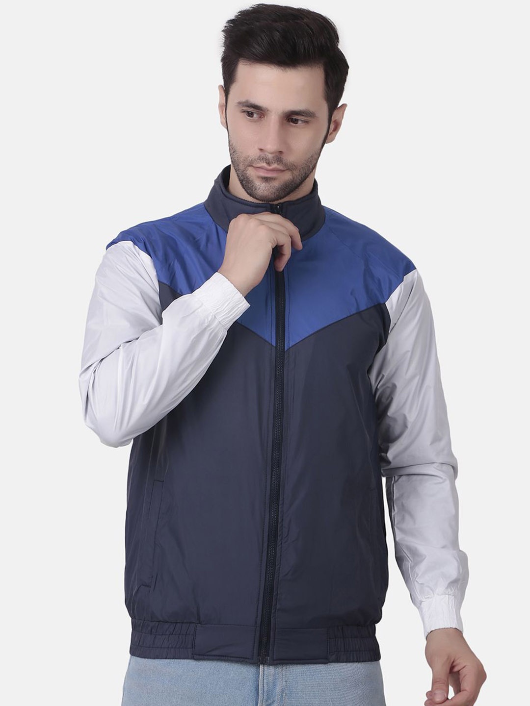 

WELL QUALITY Men Colourblocked Windcheater Training or Gym Bomber Jacket, Navy blue