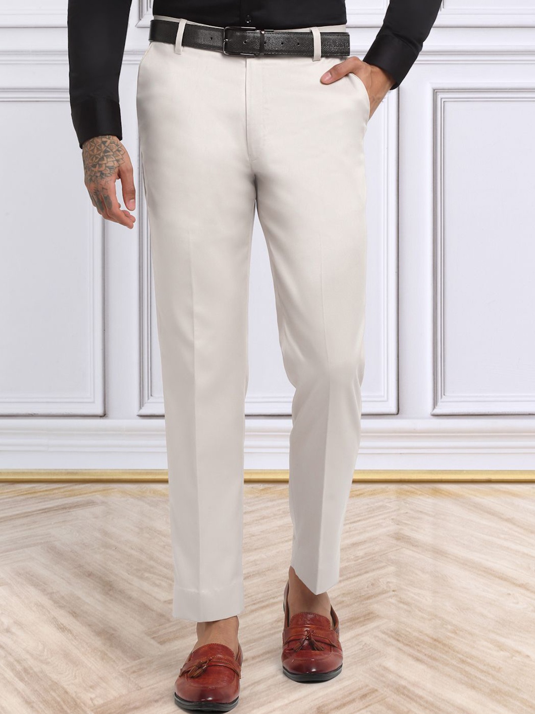 

KLOTTHE Men Italian Gurkha Pants, Cream