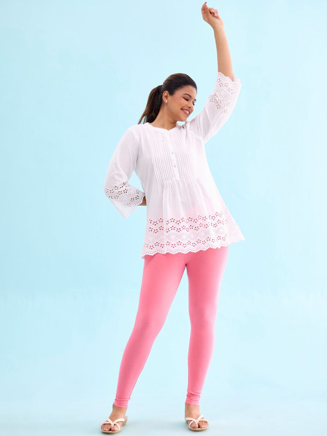 

Go Colors Women Solid Ankle Length Leggings, Pink