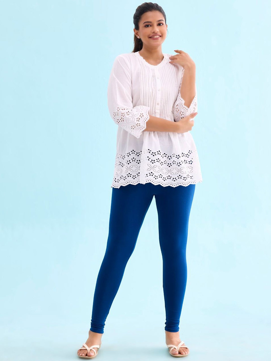 

Go Colors Women Solid Slim-Fit Ankle Length Leggings, Blue