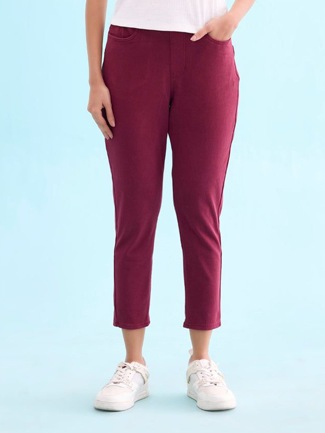 

Go Colors Women Slim Fit Cropped Jeggings, Maroon