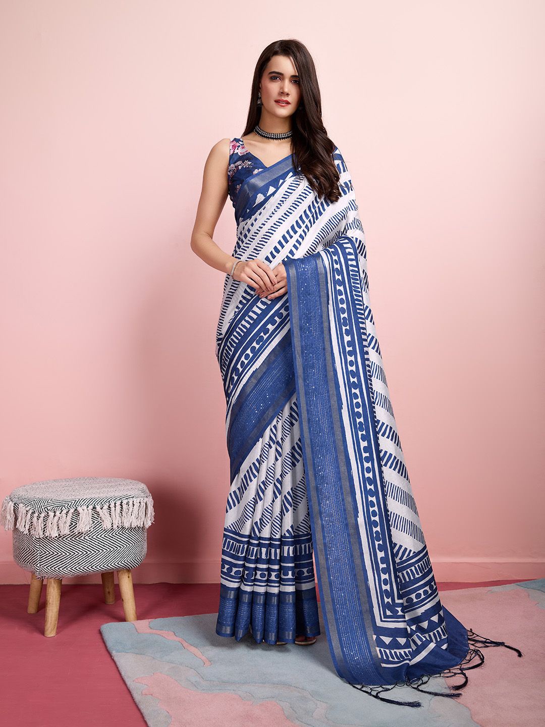 

Ishin Geometric Sequinned Saree with Floral Blouse, White