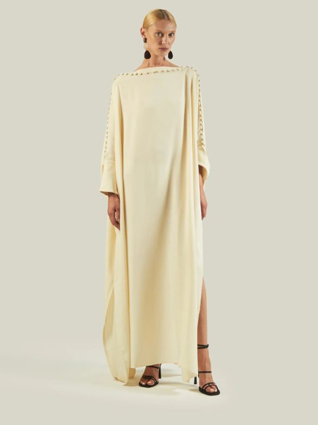 

Navvi kaftan Kimono Sleeves Maxi Dress, Cream
