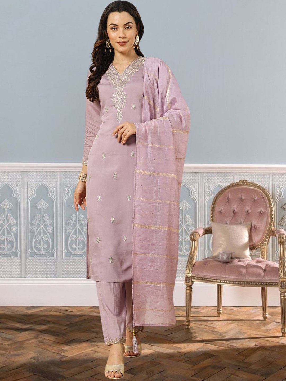 

MORLY Ethnic Motifs Embroidered Sequinned Raw Silk Straight Kurta with Trousers & Dupatta, Lavender