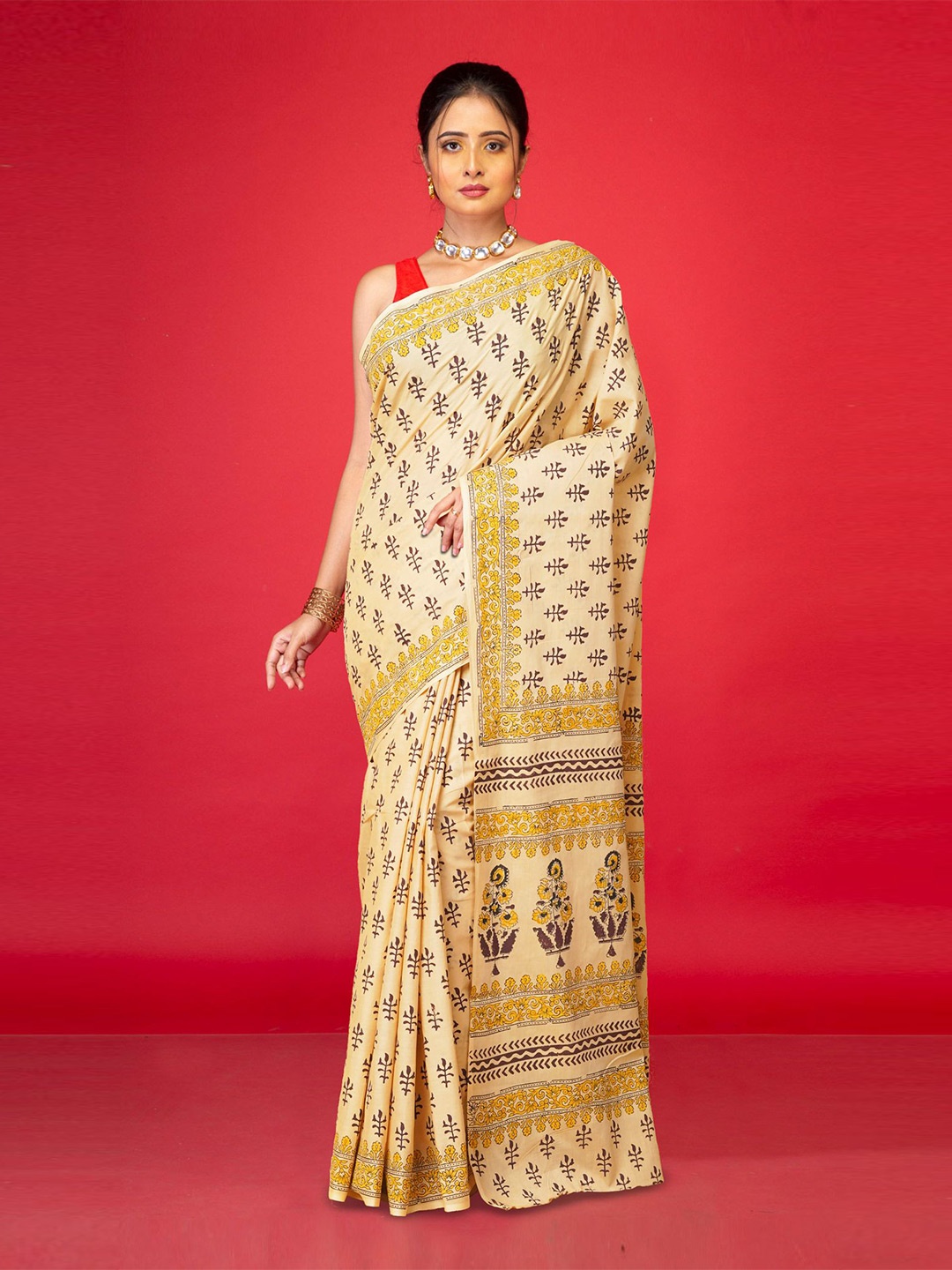 

Unnati Silks Ethnic Motifs Pure Cotton Handloom Block Print Saree, Cream