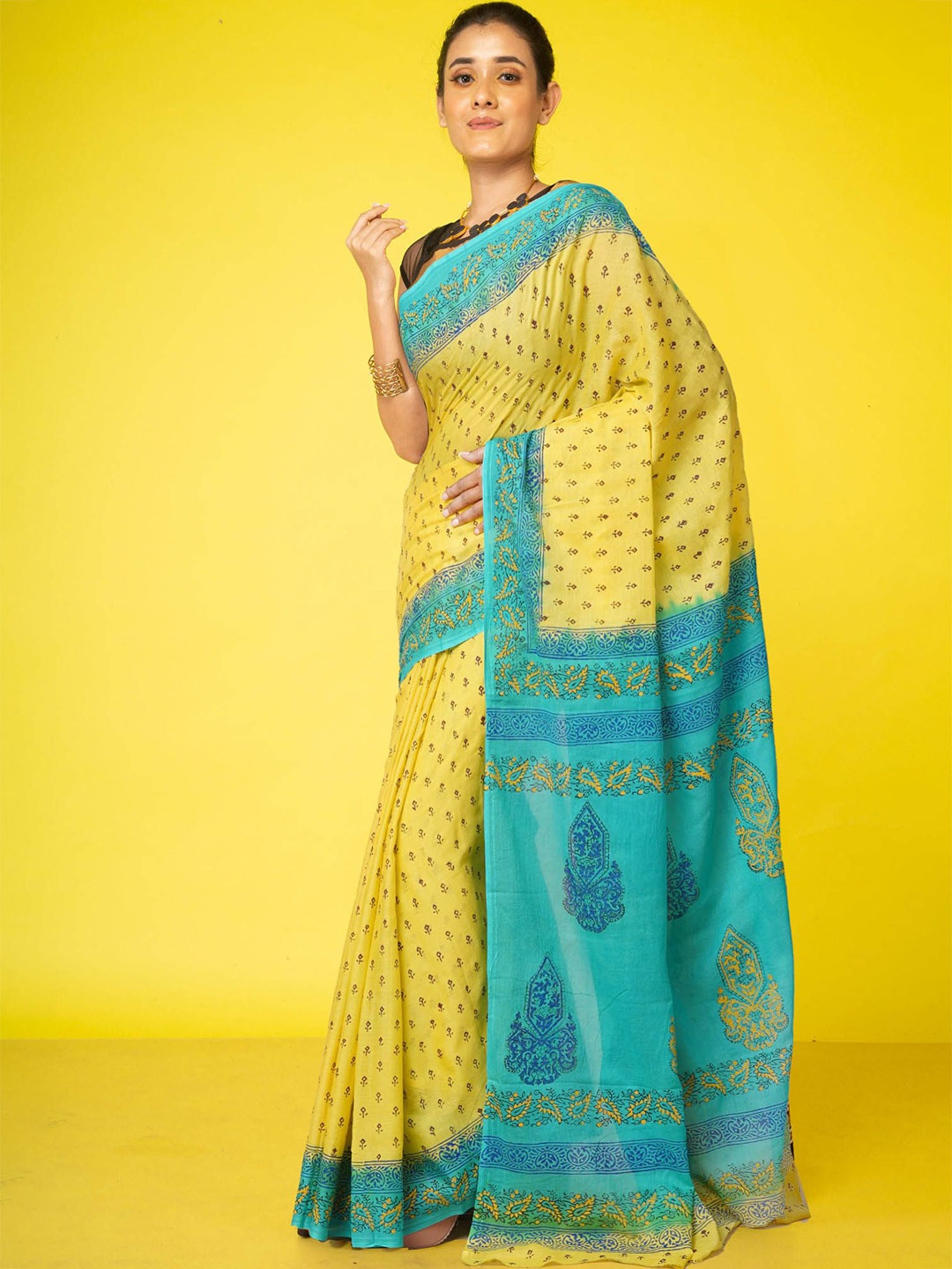 

Unnati Silks Ethnic Motifs Pure Cotton Handloom Block Printed Saree, Yellow