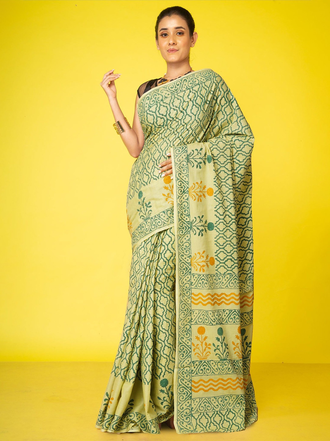 

Unnati Silks Pure Cotton Handloom Block Print Saree, Green