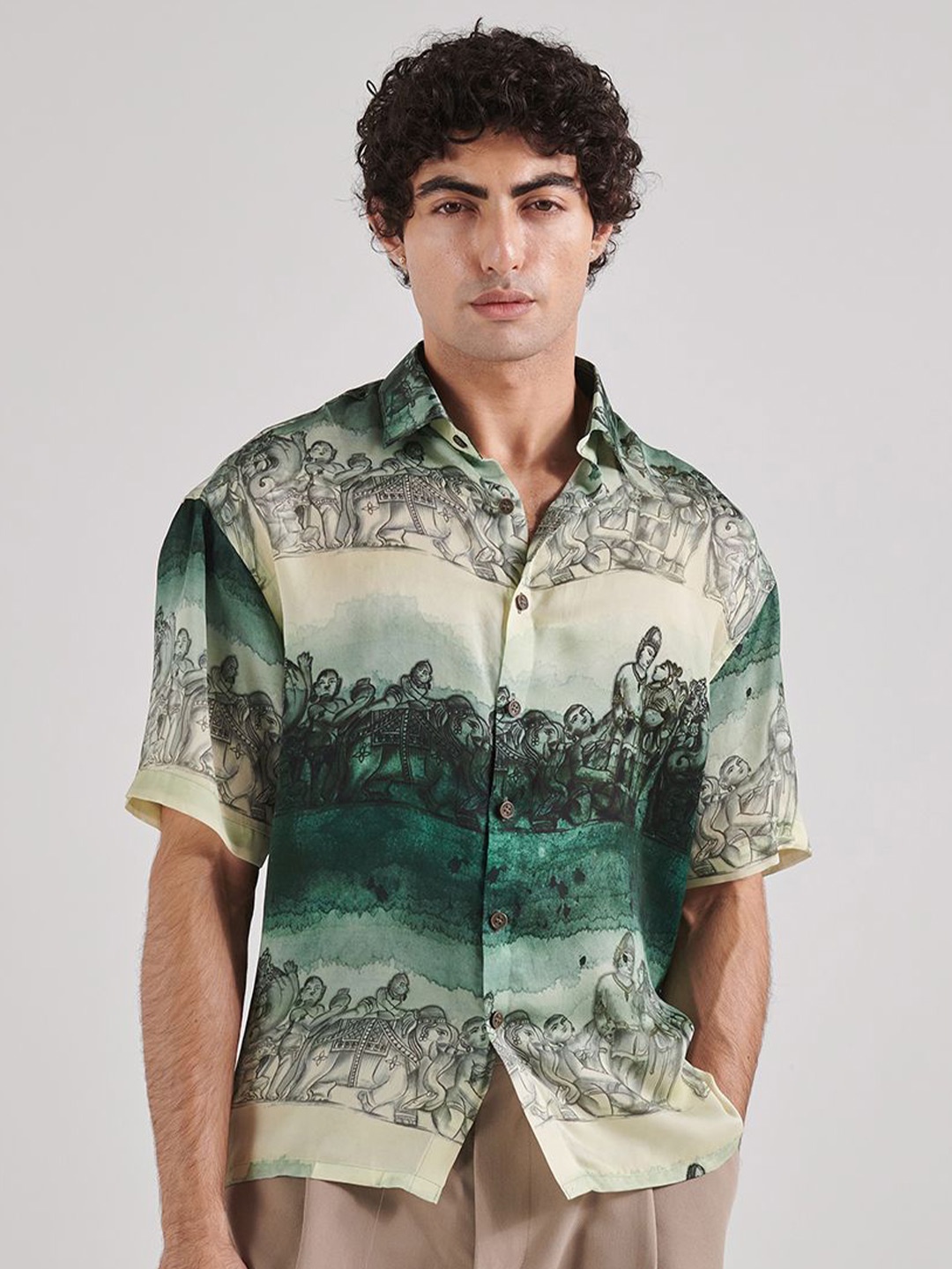 

QB MEN Men Classic Opaque Printed Casual Shirt, Green
