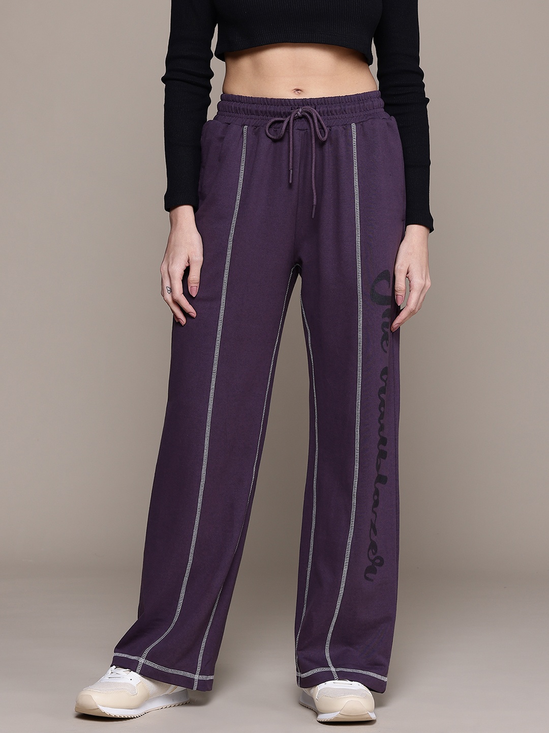 

The Roadster Lifestyle Co. Women Relaxed Contrast Stitch Track Pants, Purple