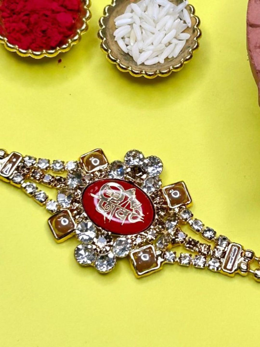 

LAIDA Shiva Beaded Thread Rakhi With Roli Chawal, Gold