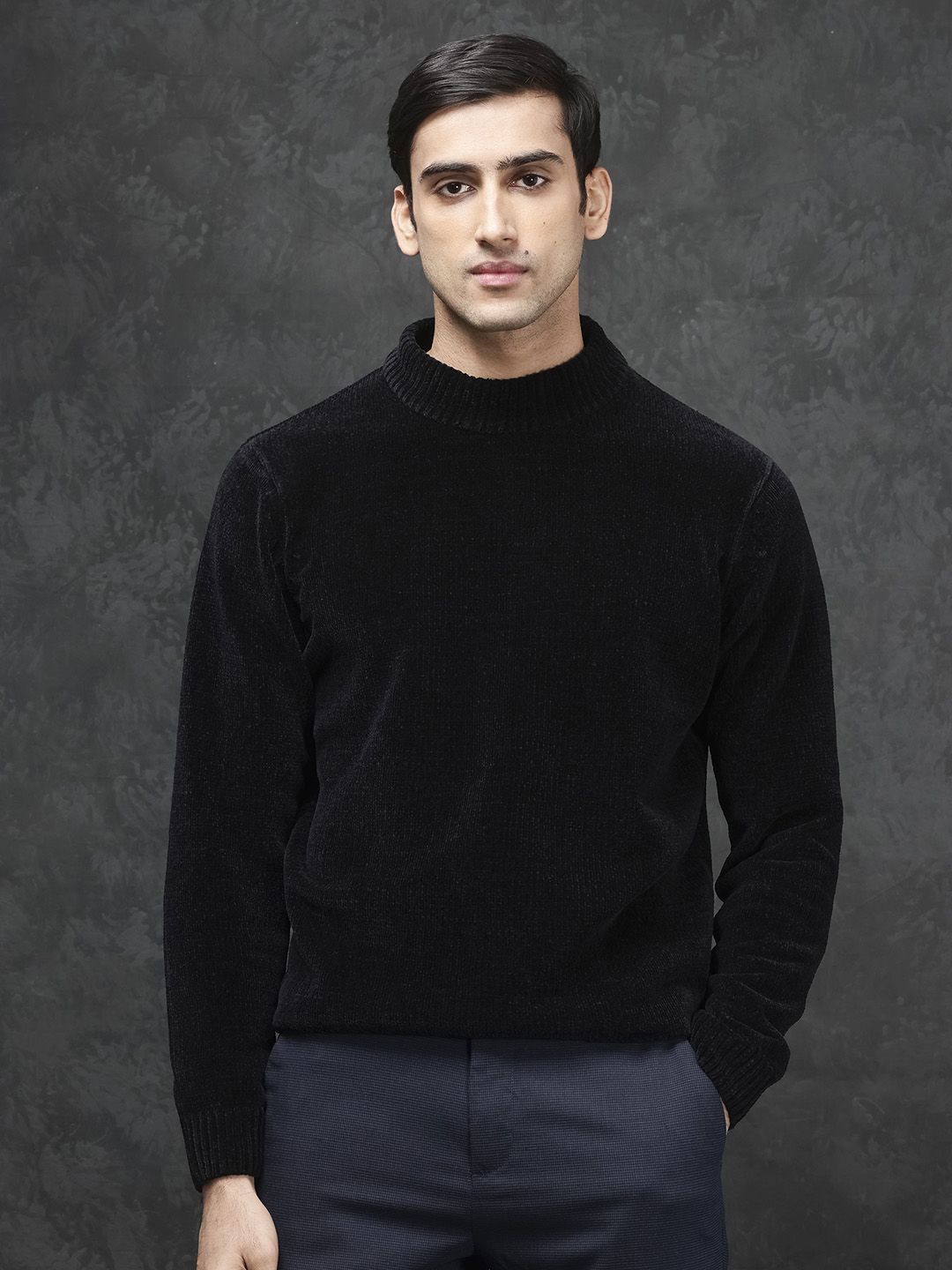 

RARE RABBIT Men Solid Pullover Sweaters, Black