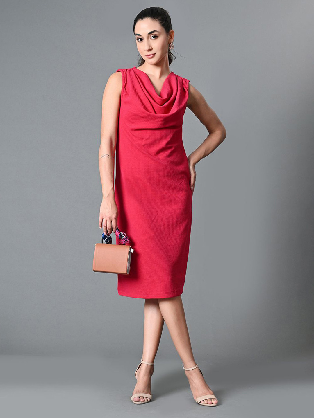 

The Roadster Lifestyle Co Cowl Neck Bodycon Dress, Pink