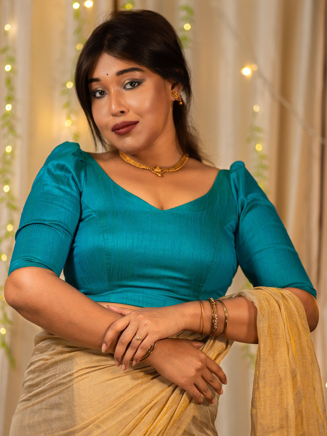 

I LOVE SAREES V-Neck Puff Sleeve Traditional Saree Blouse, Blue