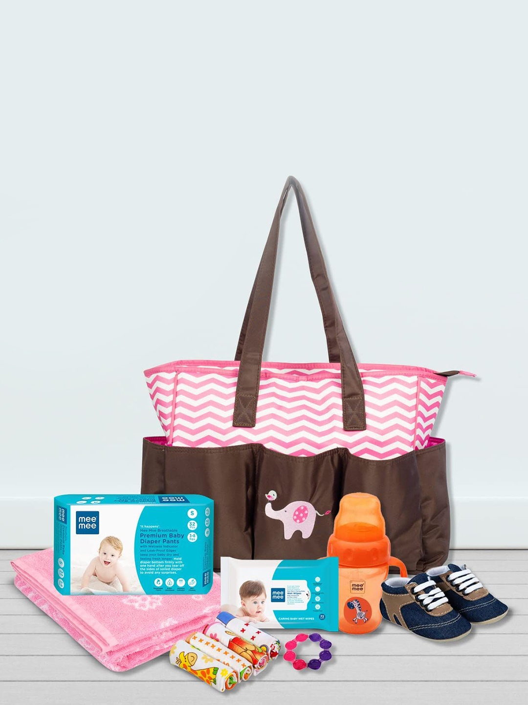 

MeeMee Kids Printed Diaper Shoulder Bag, Pink