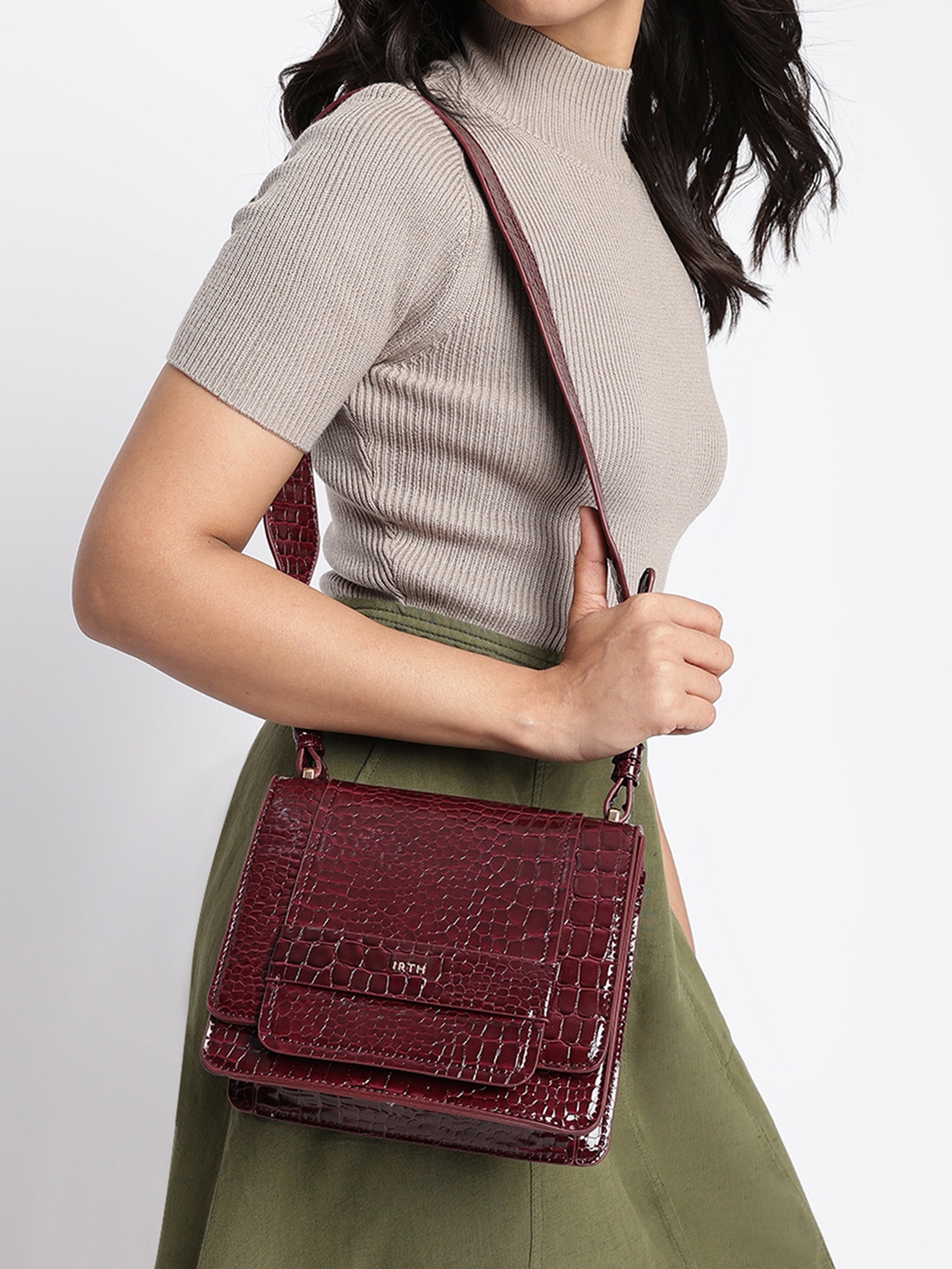 

IRTH Textured Shoulder Bag, Burgundy