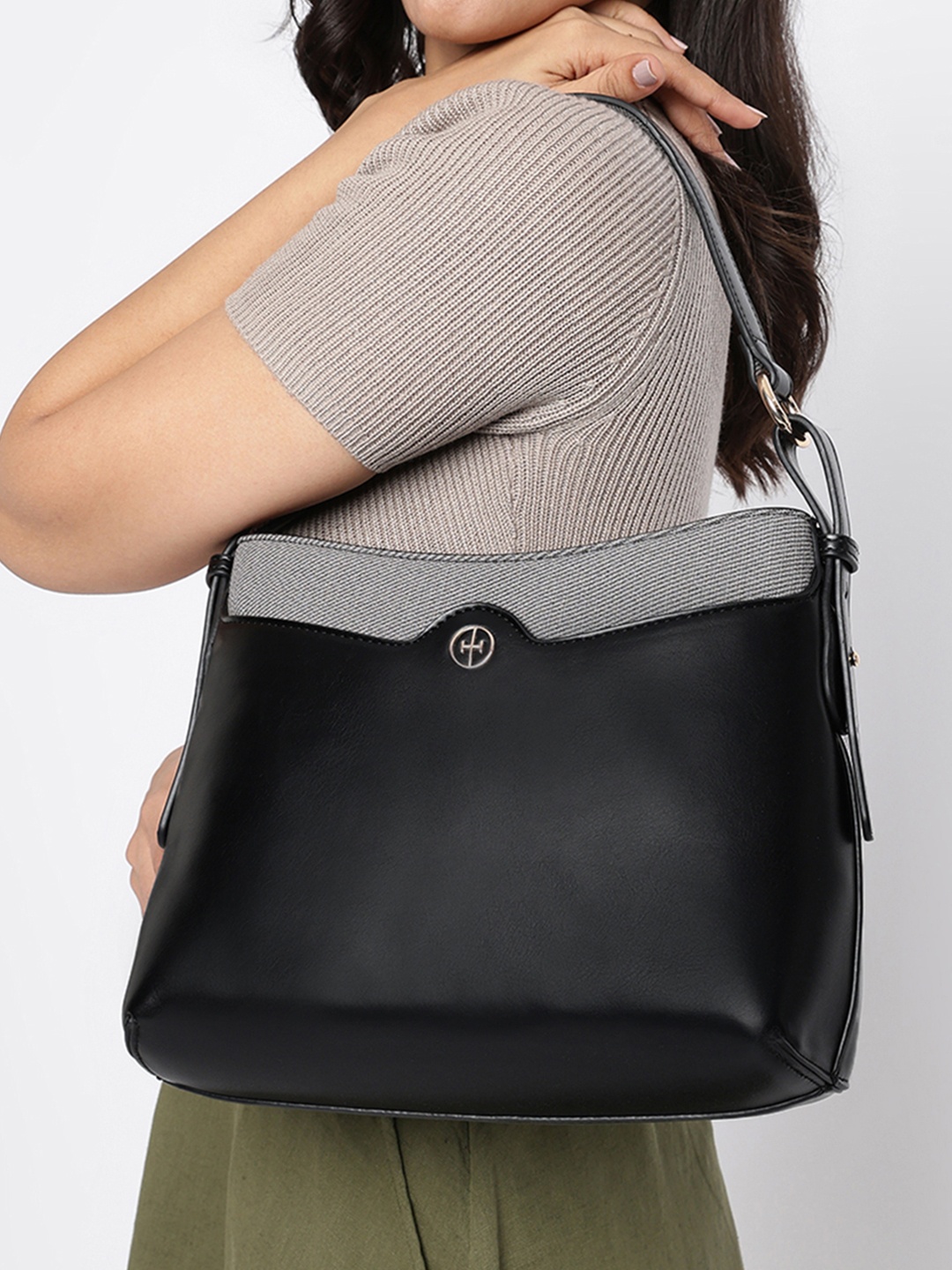 

IRTH Structured Hobo Bag, Black