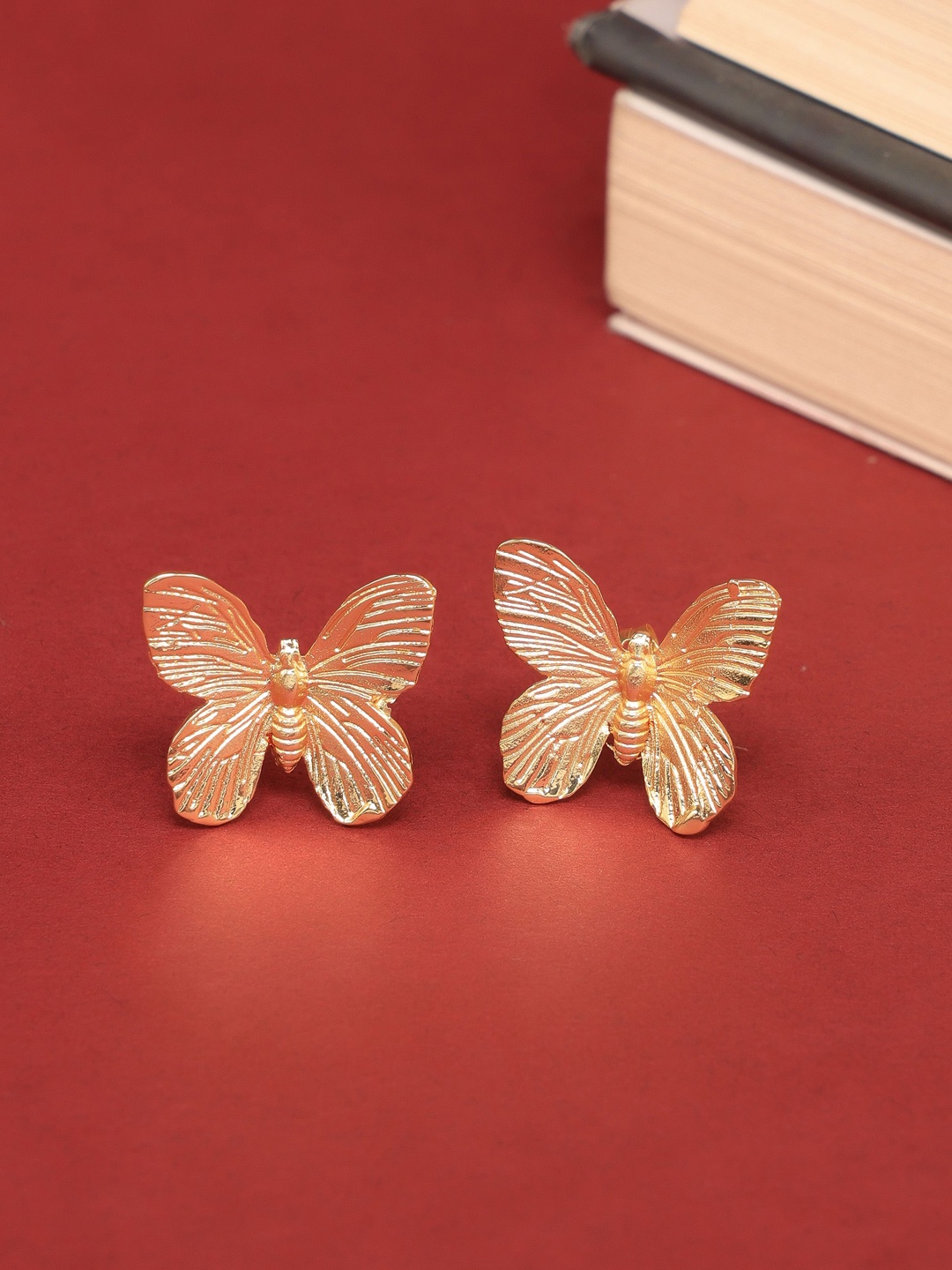 

ROYAL PITARAH Butterfly Studs, Gold