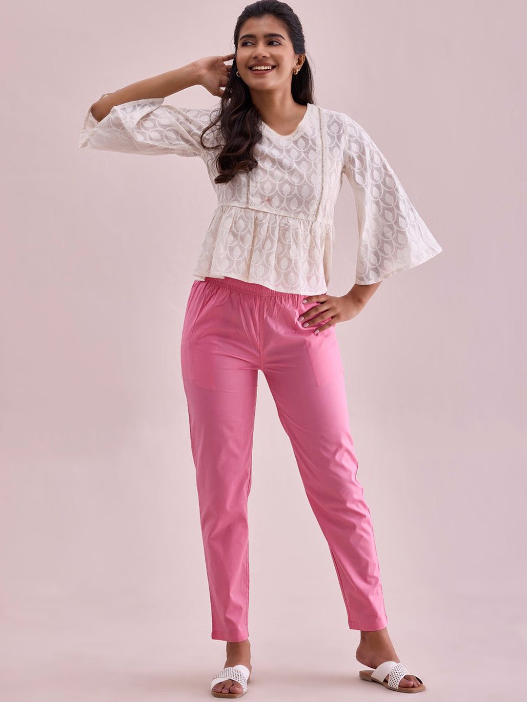 

Go Colors Women Tailored Tapered Fit Trousers, Pink