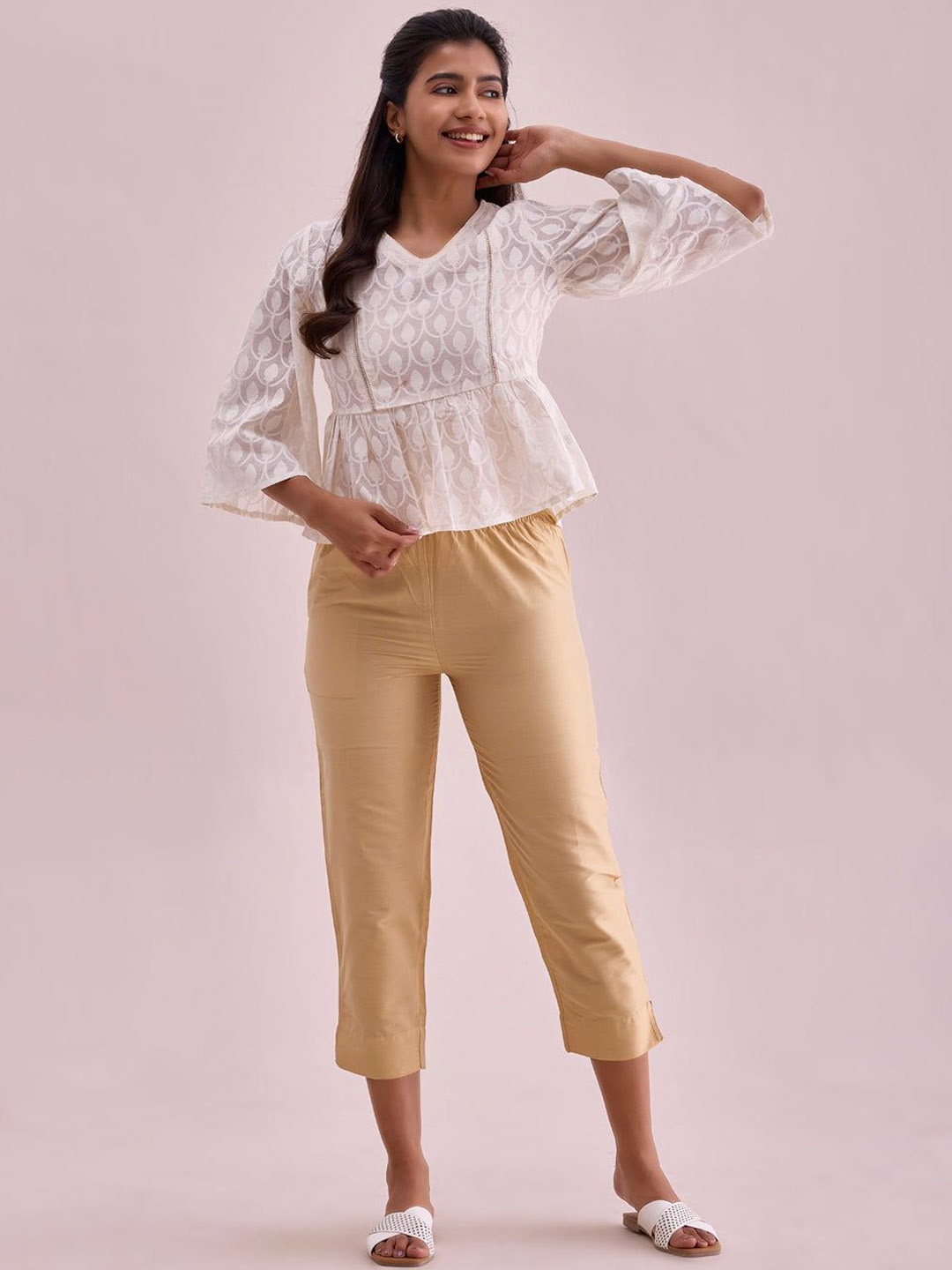 Go Colors Women Relaxed Loose Fit Trousers, Gold