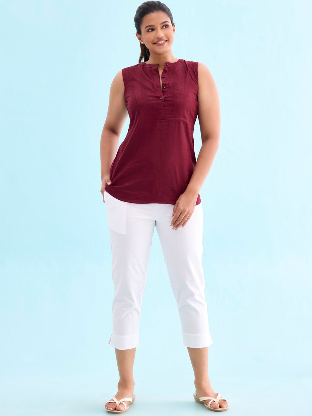 

Go Colors Women Relaxed Loose Fit Cropped Trousers, White