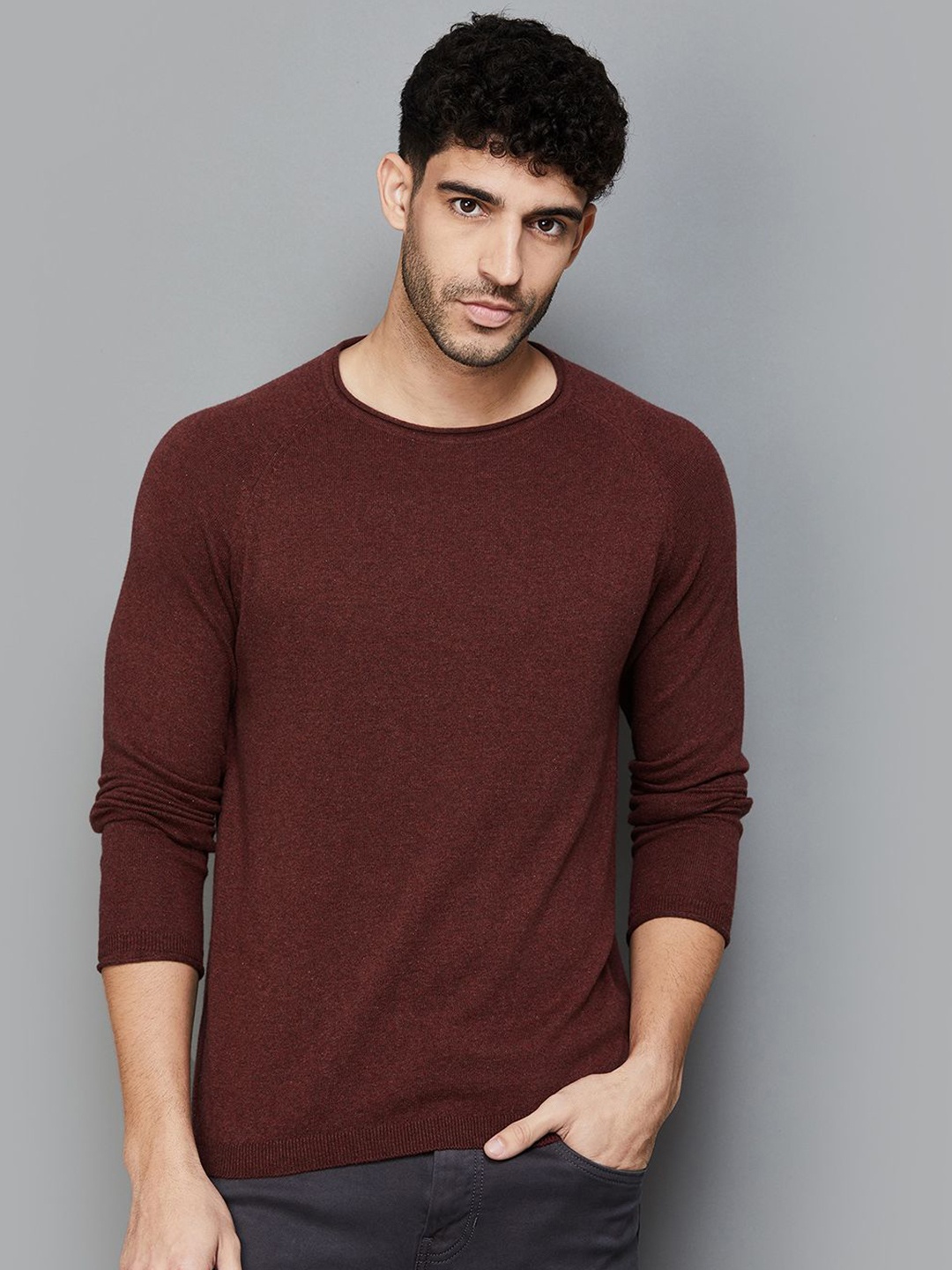 

Bossini Men Solid Pullover Sweaters, Brown