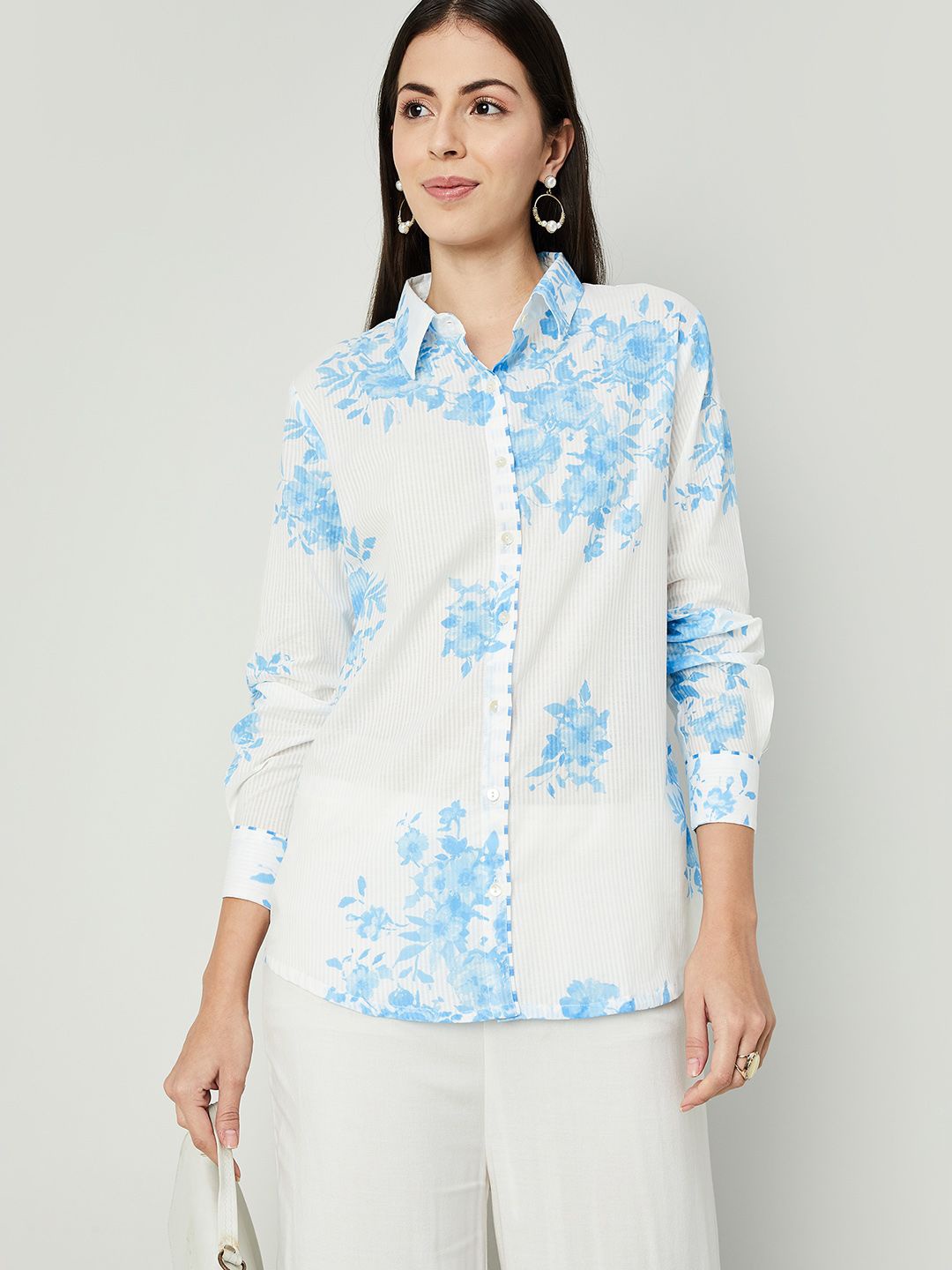 

Melange by Lifestyle Shirt Collar Women Blue Printed Tunic, White