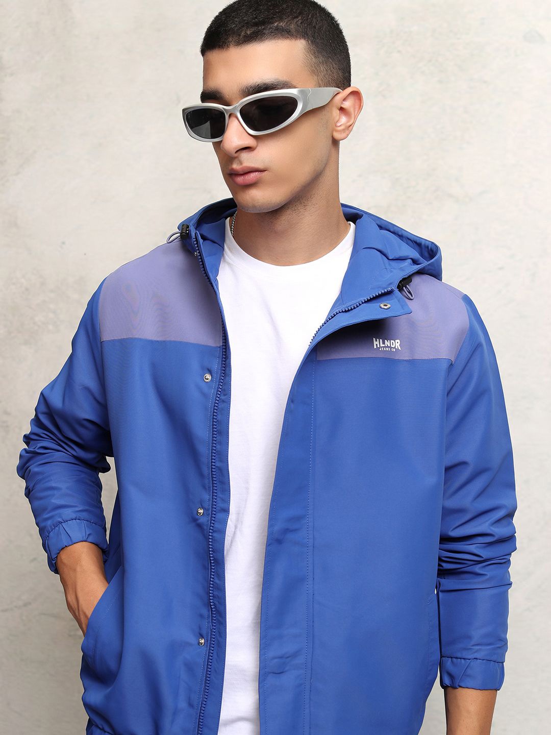 

HIGHLANDER Men Colourblocked Bomber Jacket, Blue