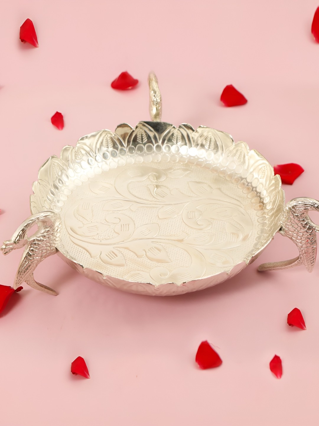 

THE HOME CO. Silver Toned Aluminum Decorative Bowl