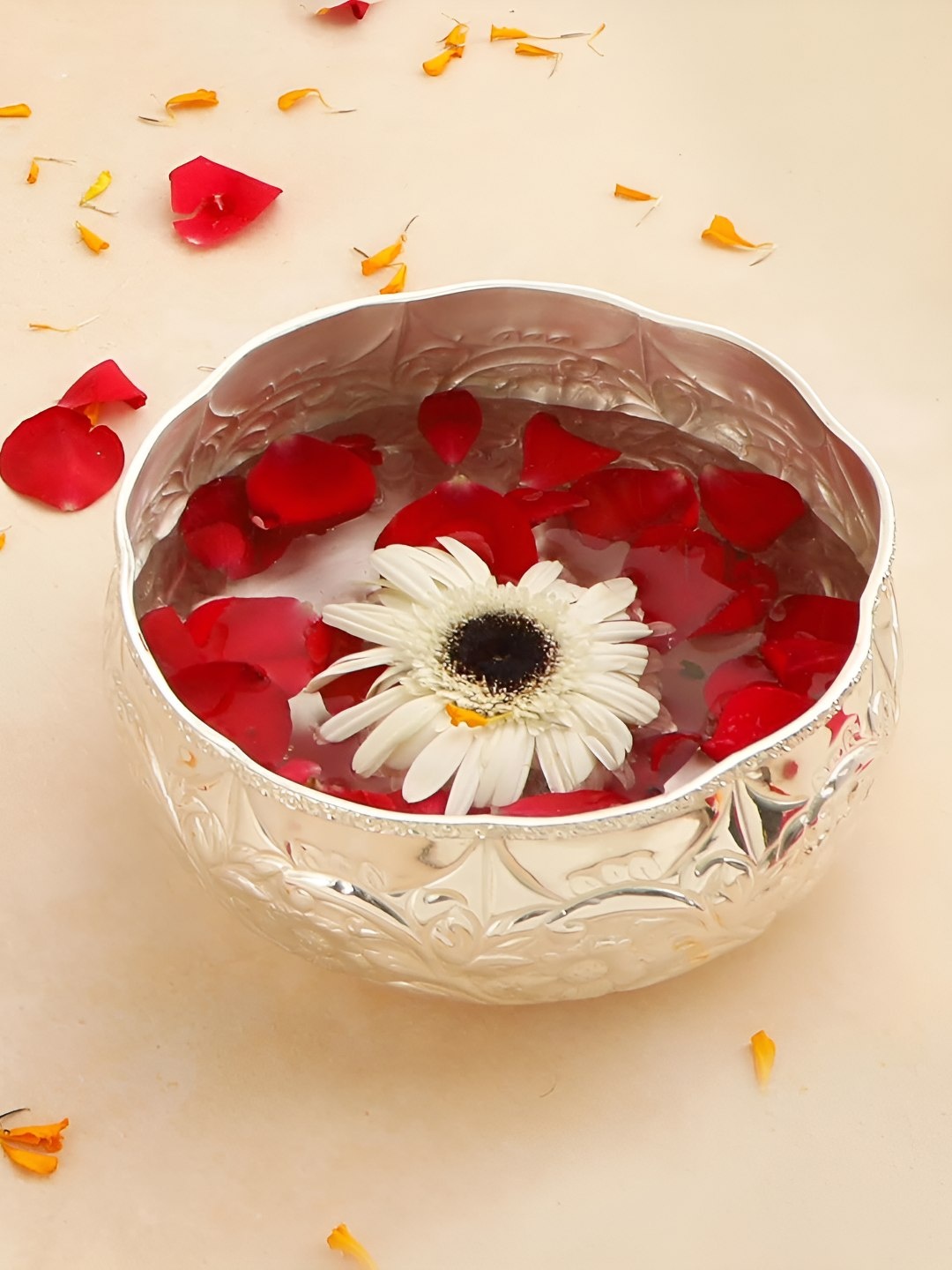 

THE HOME CO. Silver Toned Mosaic Urli Decorative Bowls