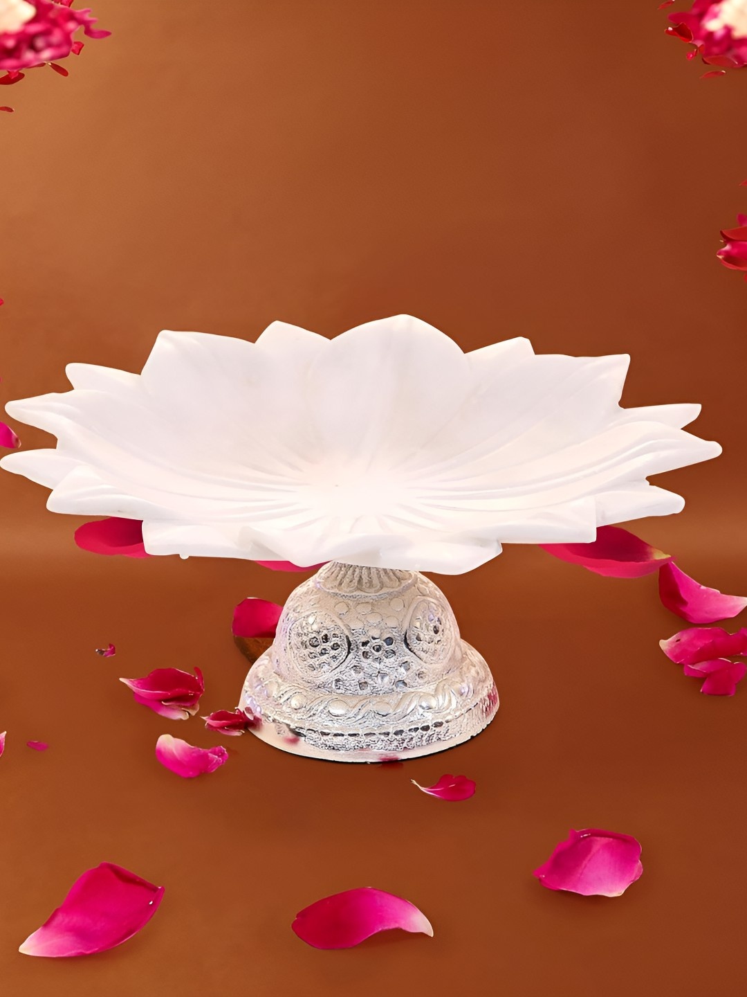 

THE HOME CO. White & Silver Toned Brass Floating Flower Decoration Bowl