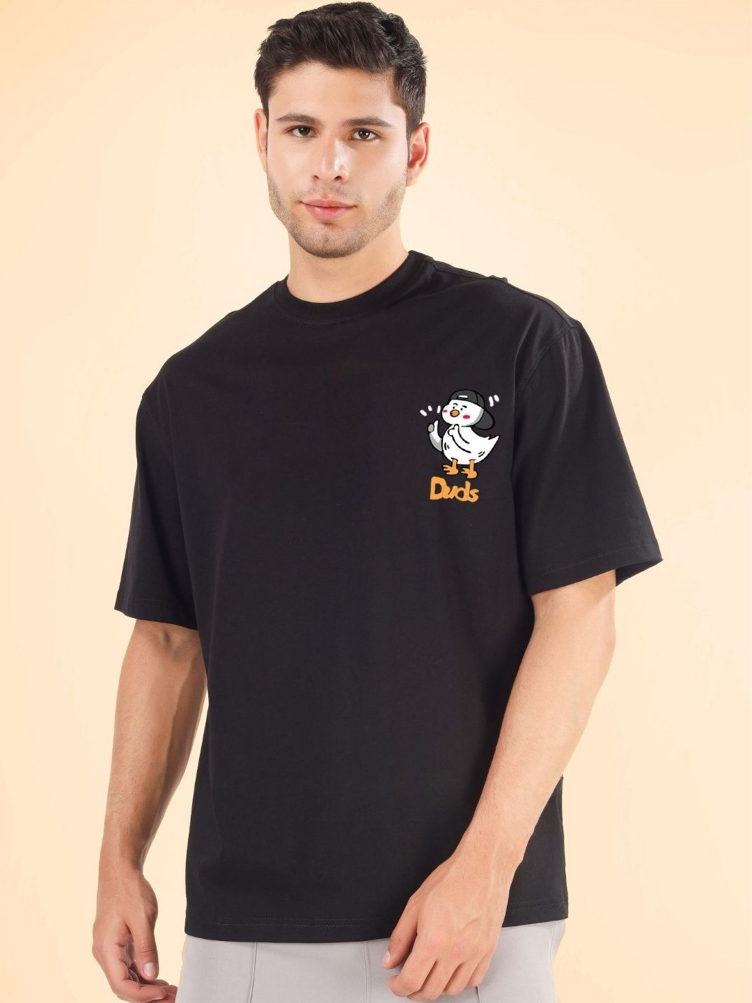 

WEARDUDS Men Graphic Printed Round Neck Cotton Oversized T-Shirt, Black