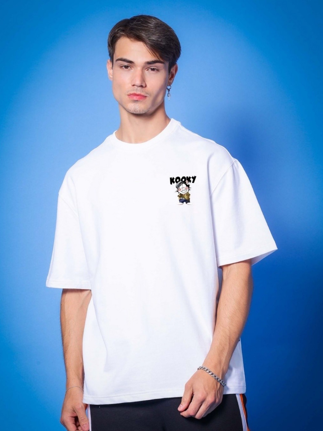 

WEARDUDS Men Graphic Printed Round Neck Cotton Oversized T-Shirt, White