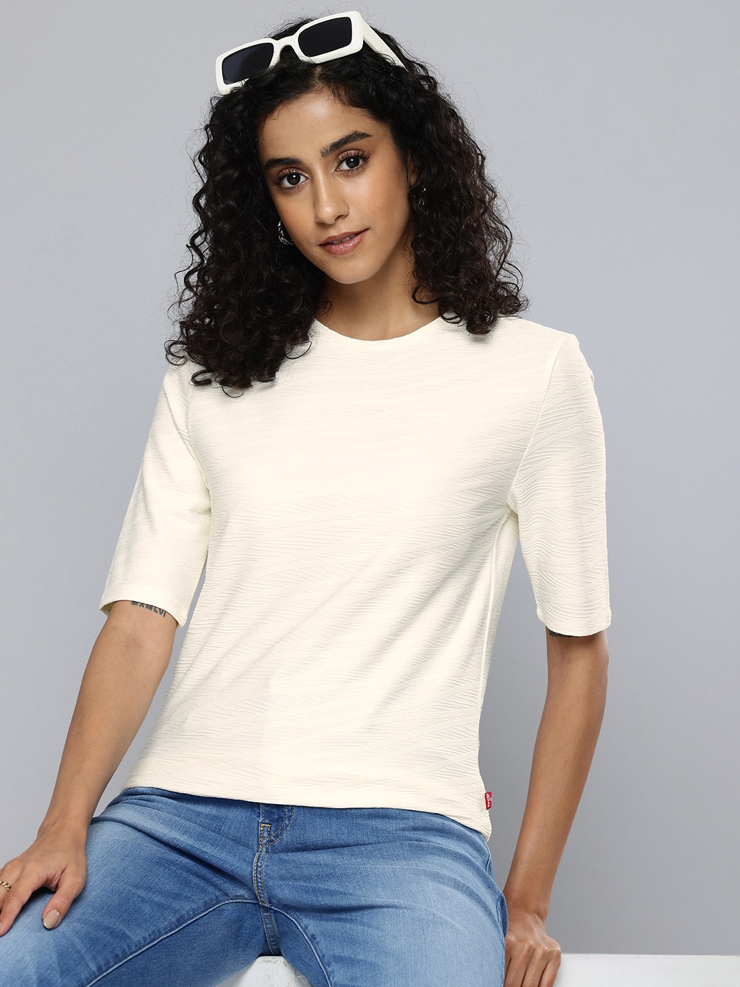 

Levis Self Design Round Neck Regular Top, Beige