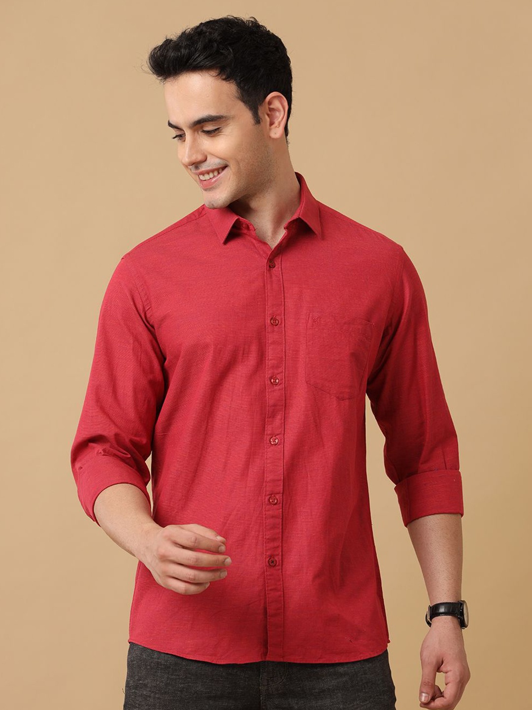 

CAVALLO by Linen Club Men Contemporary Slim Fit Opaque Casual Shirt, Red