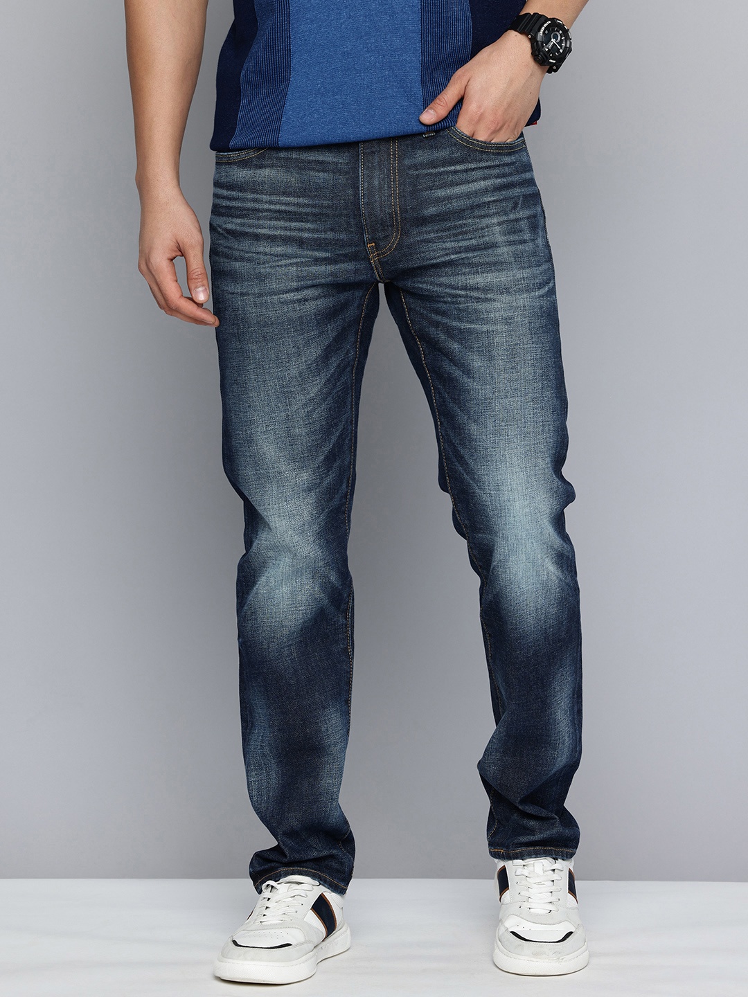 

Levis Men 511 Slim Fit Heavy Fade Stretchable Jeans, Blue