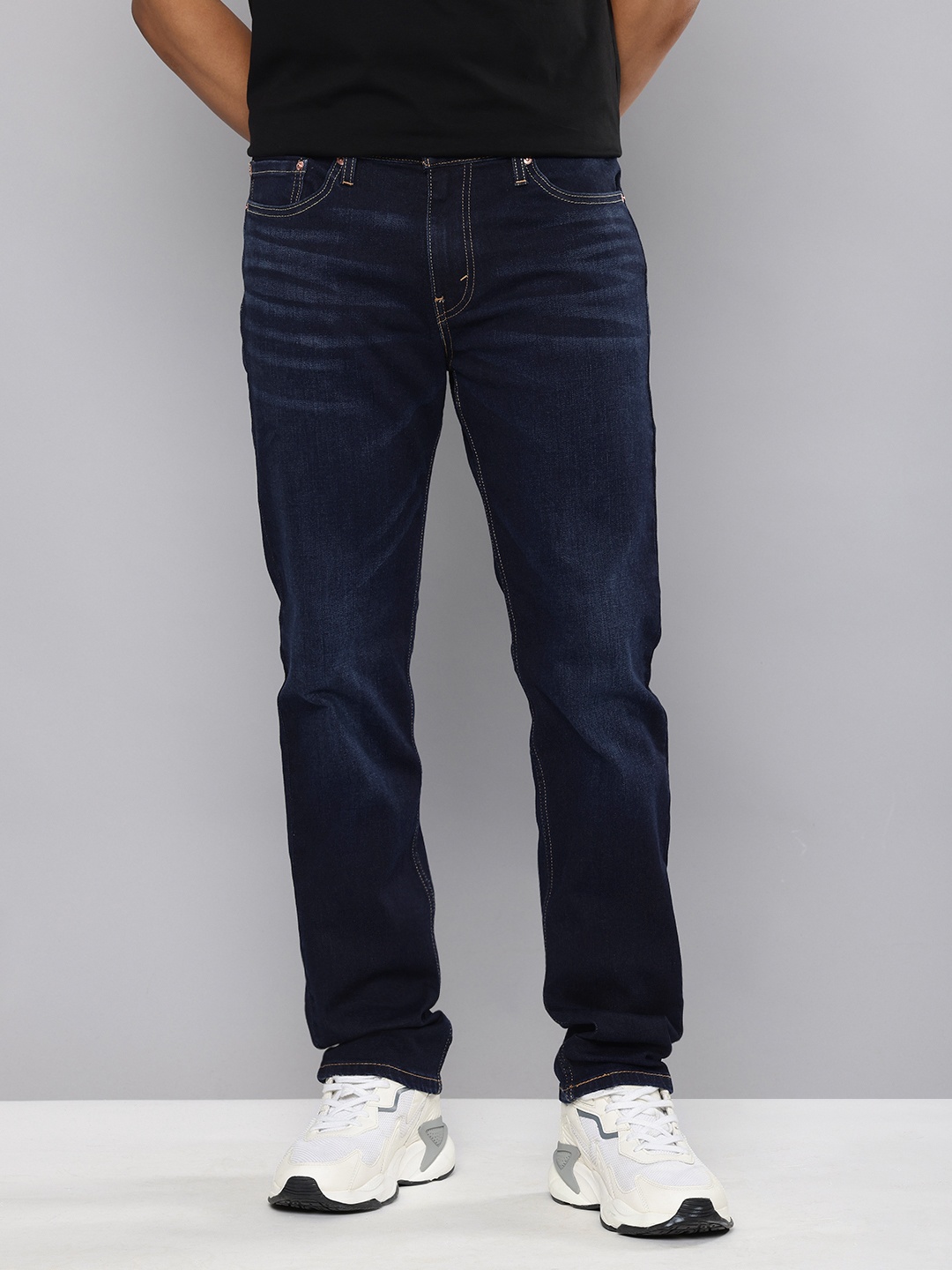 

Levis Men 511 Slim Fit Light Fade Stretchable Jeans, Navy blue