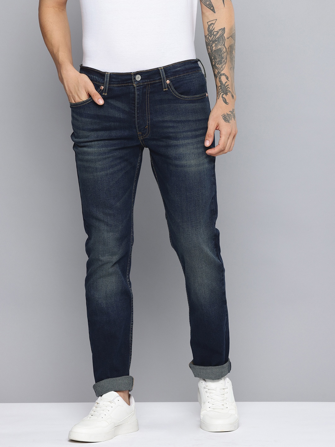 

Levis Men 511 Slim Fit Light Fade Stretchable Jeans, Navy blue