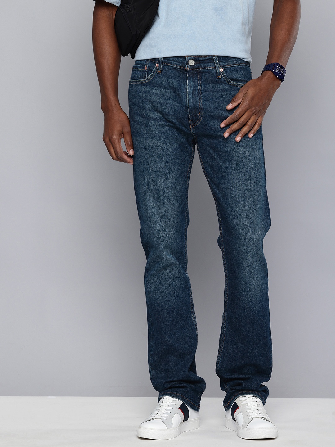 

Levis Men 513 Slim Fit Light Fade Stretchable Jeans, Blue