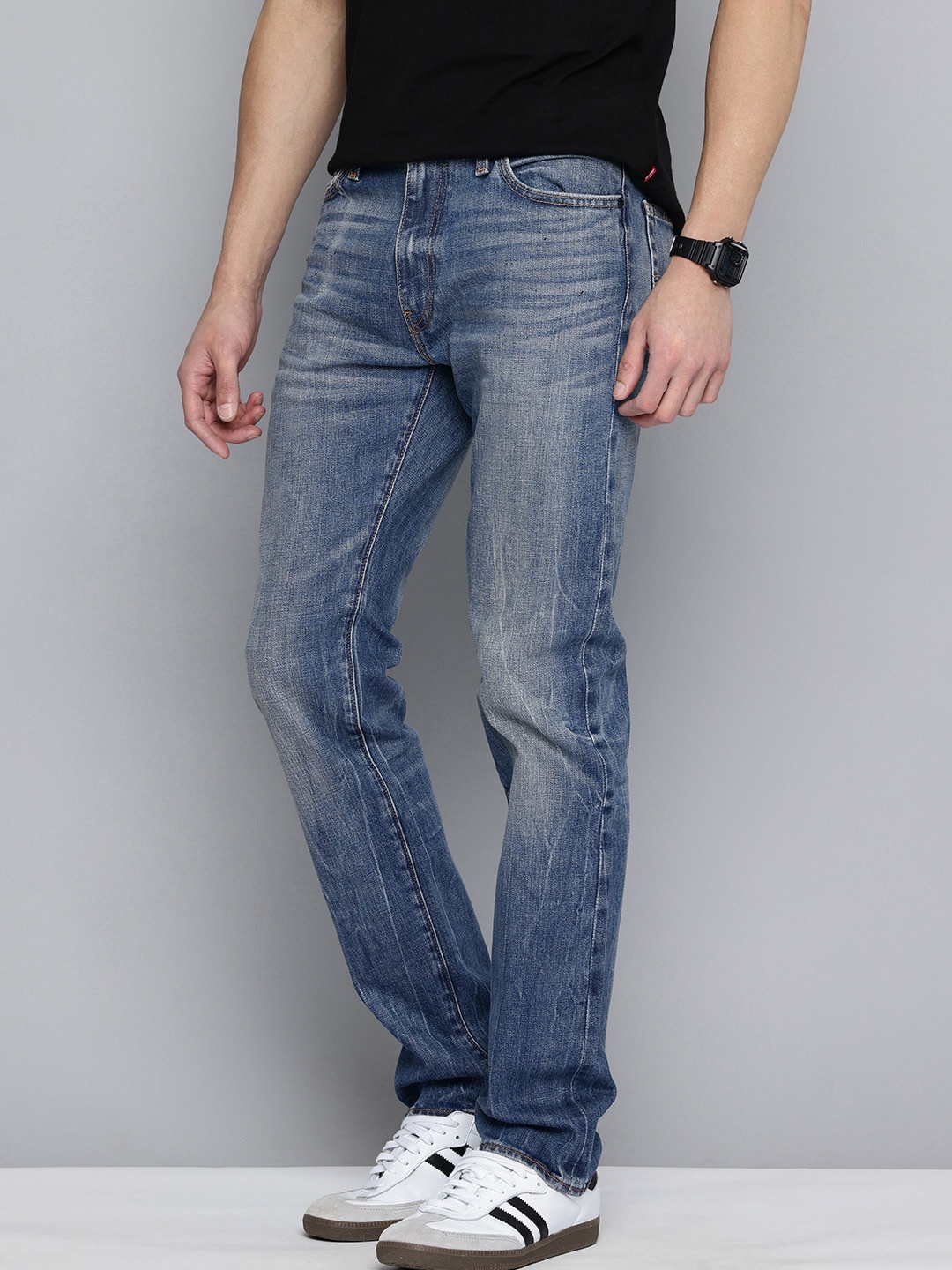 

Levis Men 513 Slim Fit Light Fade Stretchable Jeans, Blue