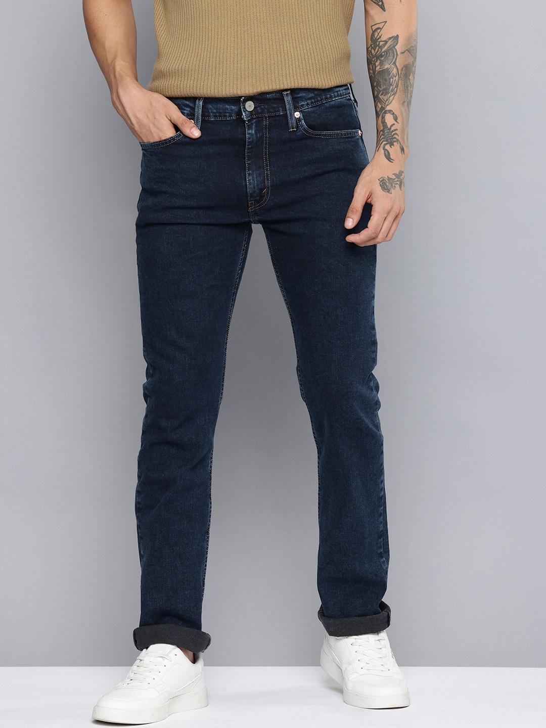 

Levis Men 513 Slim Fit Light Fade Stretchable Jeans, Navy blue