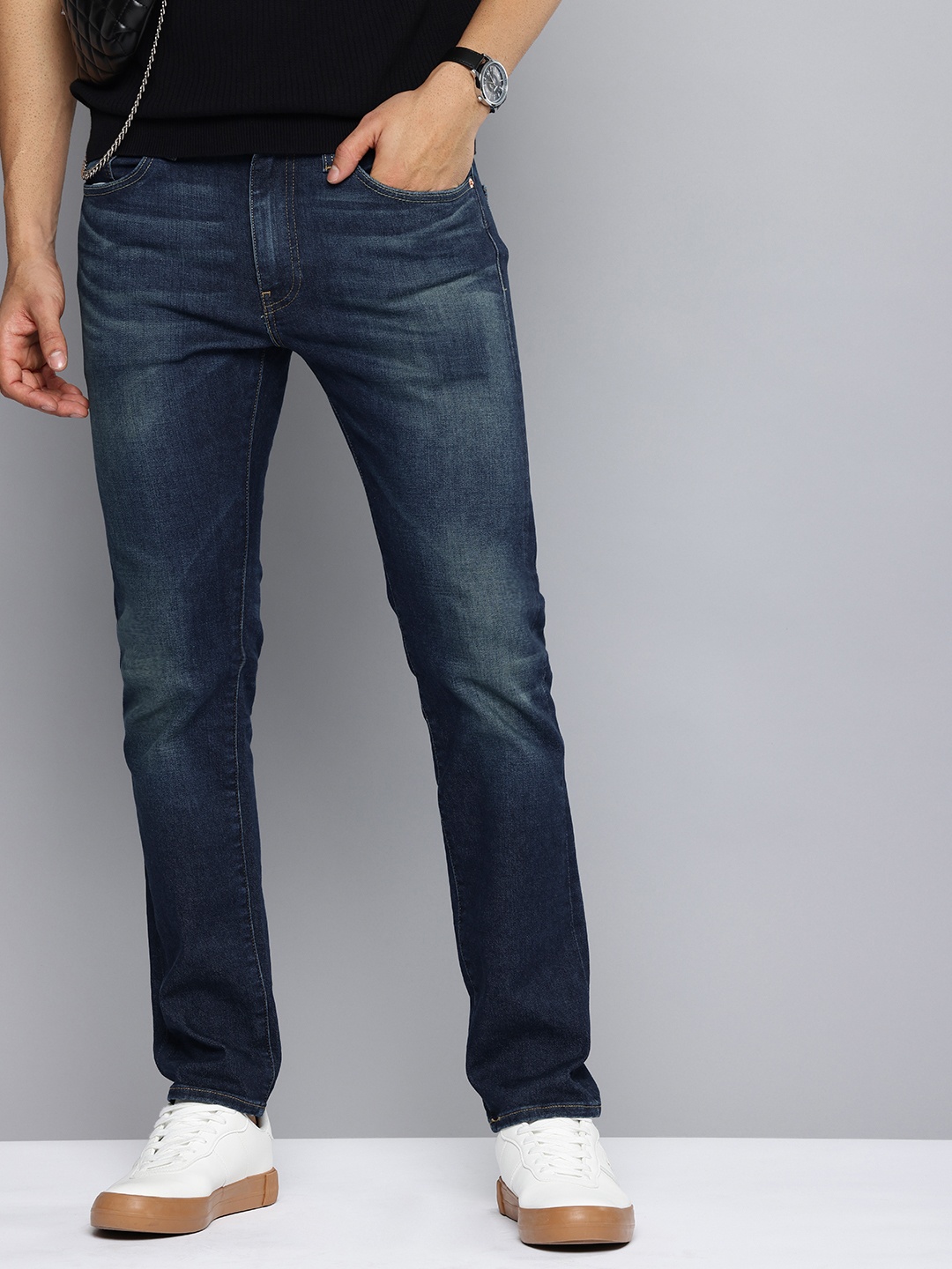 

Levis Men 511 Slim Fit Light Fade Stretchable Jeans, Blue