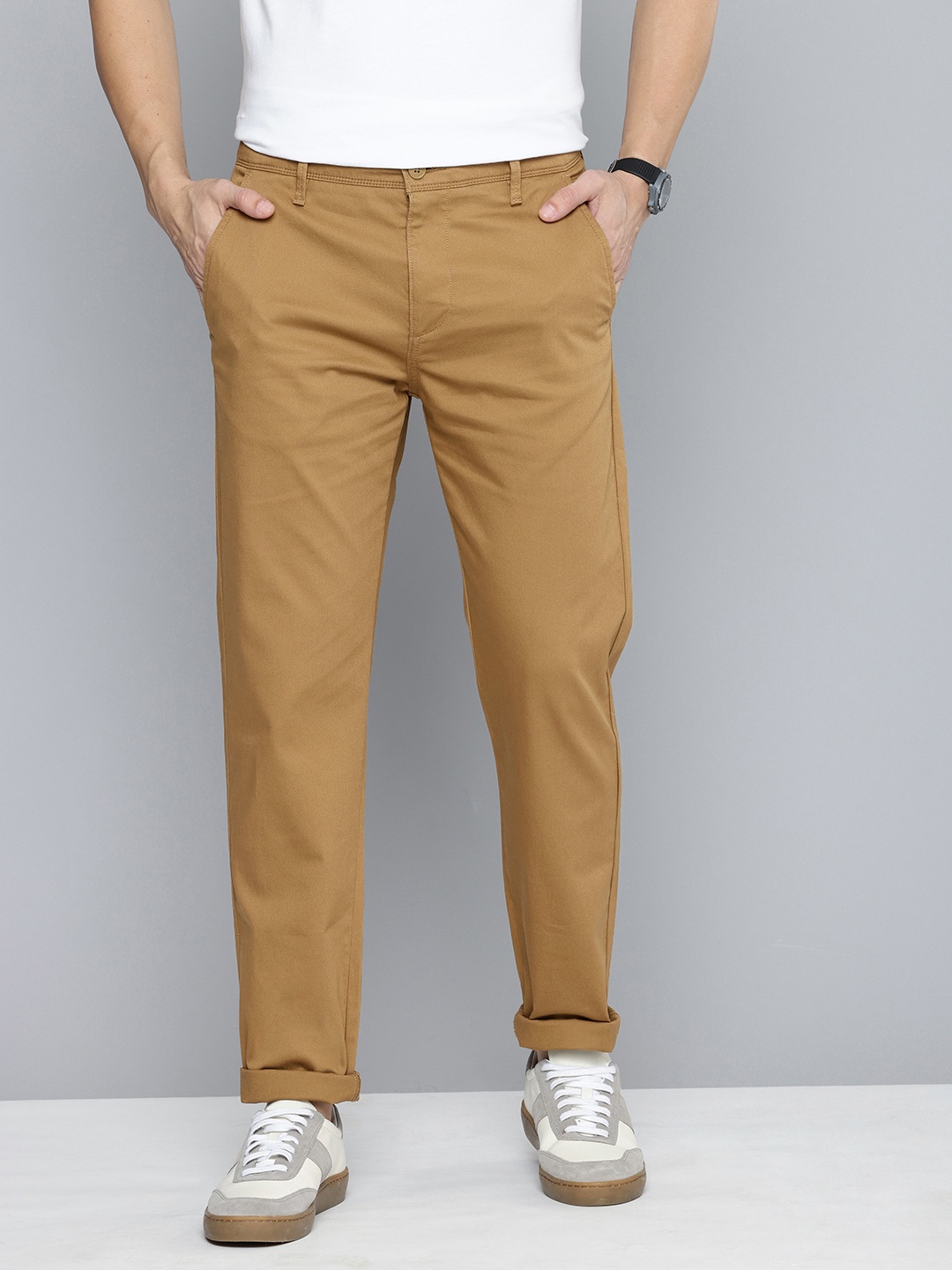 

Levis Men Tapered Fit Trousers, Tan