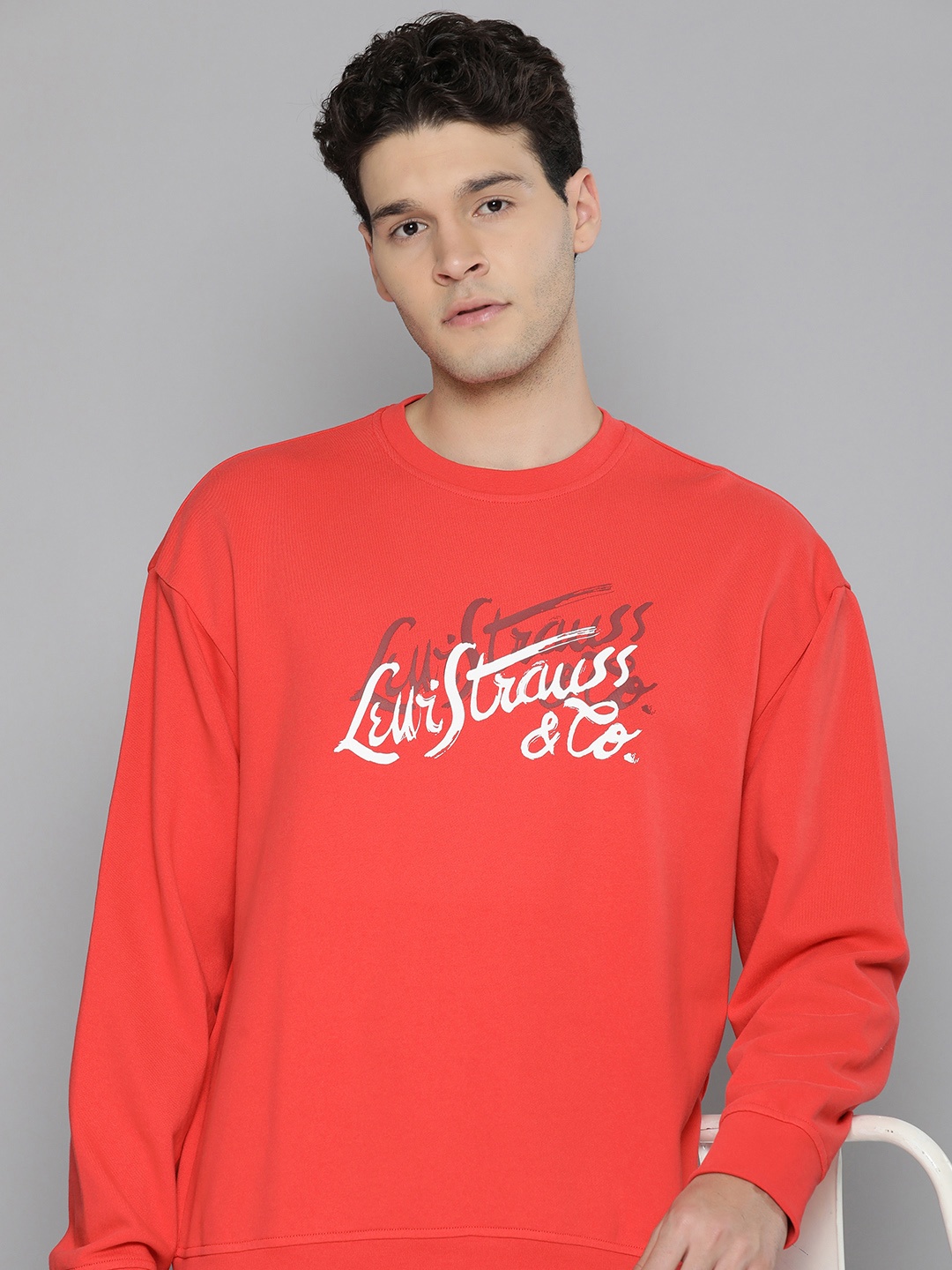 

Levis Men Printed Pure Cotton Sweatshirt, Red