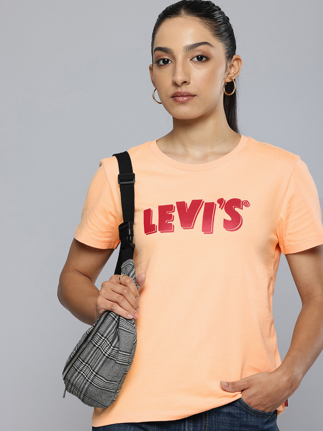 

Levis Brand Logo Printed Pure Cotton T-shirt, Peach