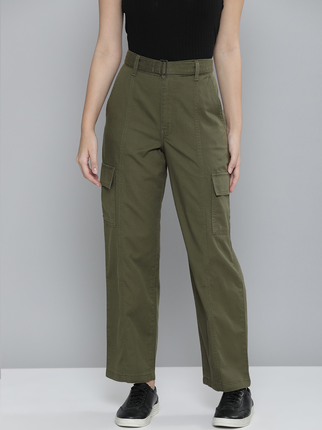 

Levis Women Cargo Chinos Trousers With Belt, Olive