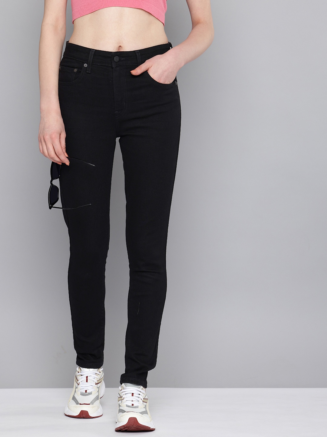 

Levis Women 721 Skinny Fit High-Rise Stretchable Jeans, Black