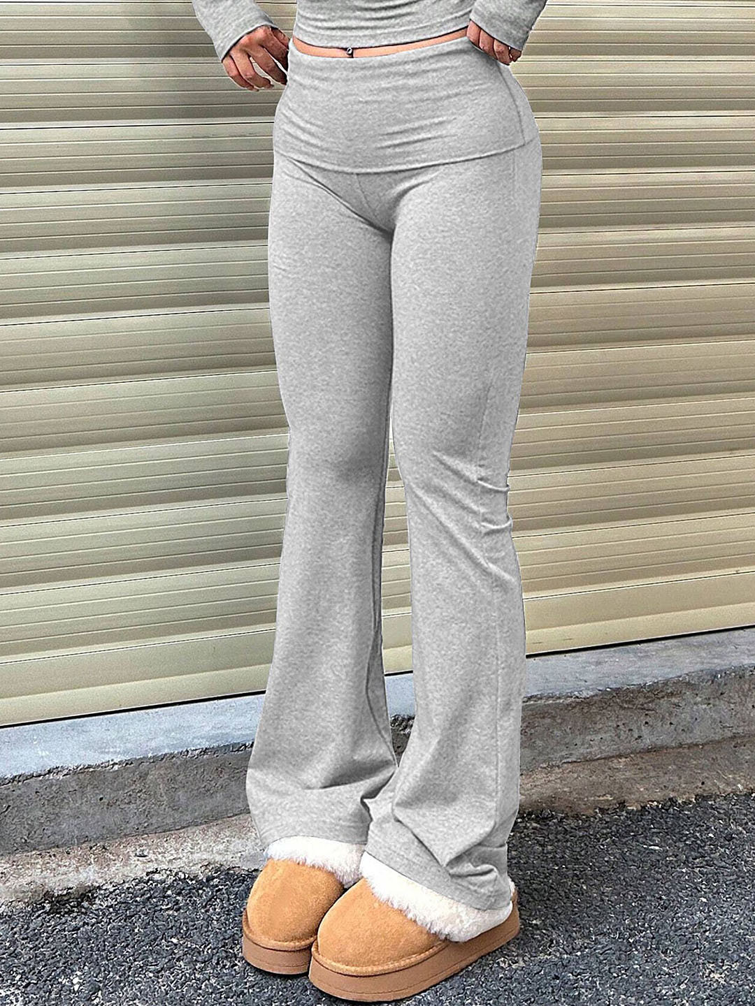 

LULU & SKY Women Flared Low-Rise Trousers, Grey
