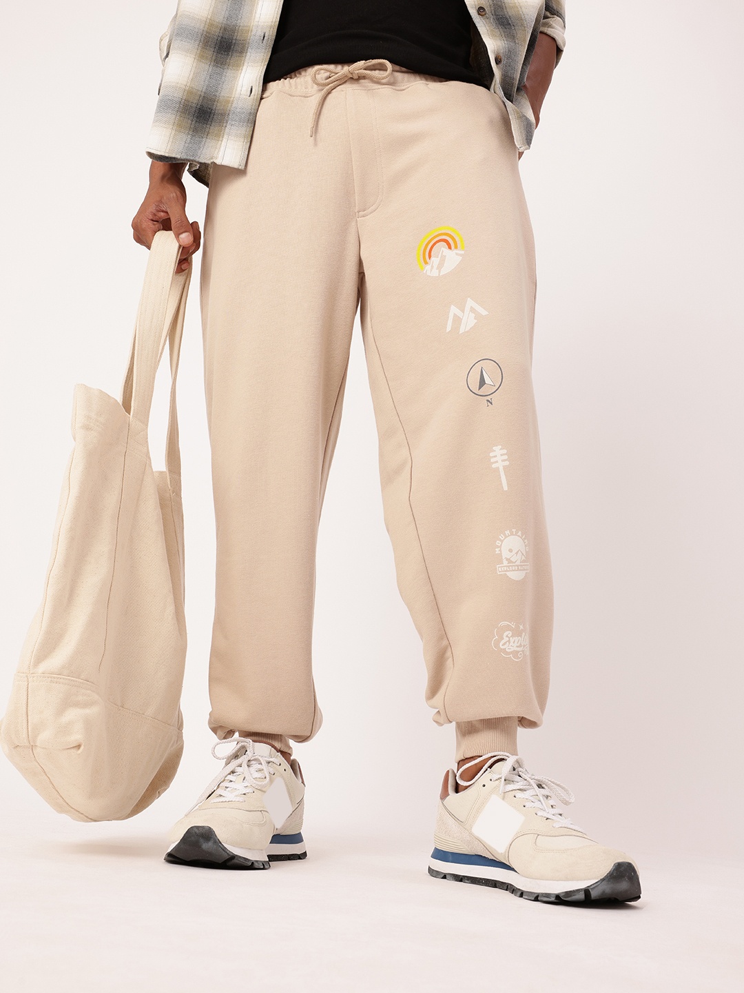 

Kook N Keech Men Street Edge Relaxed Fit Cotton Terry Printed Joggers, Beige