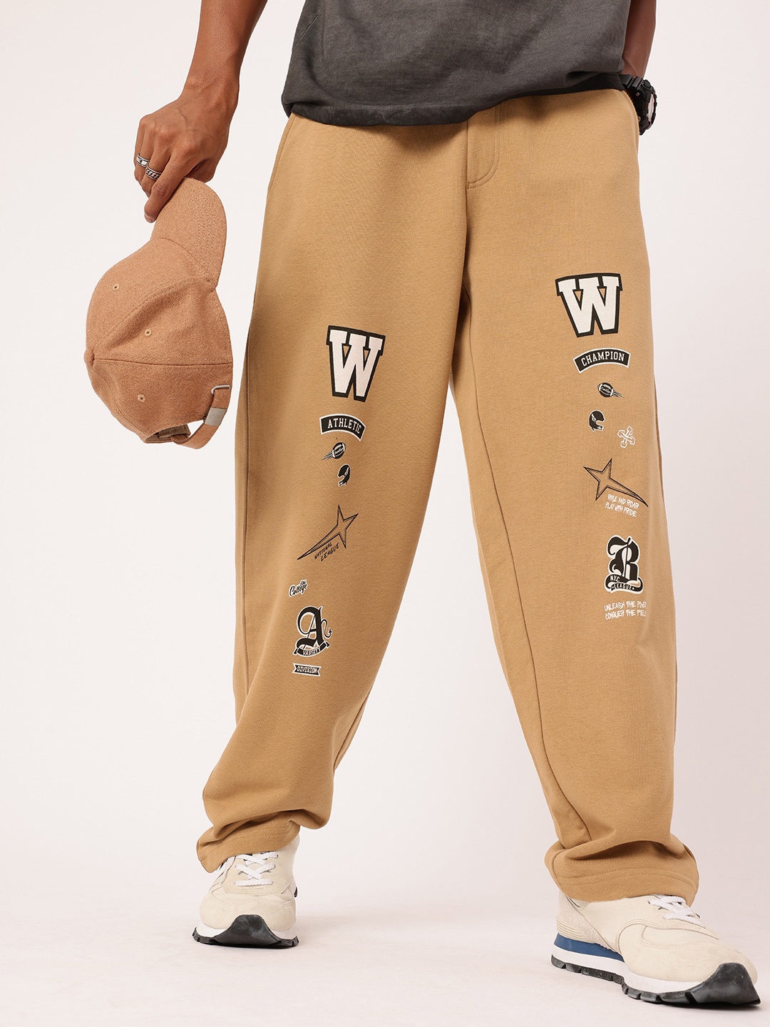 

Kook N Keech Men Modern Street Essential Printed Relaxed Fit Cotton Terry Track Pants, Khaki